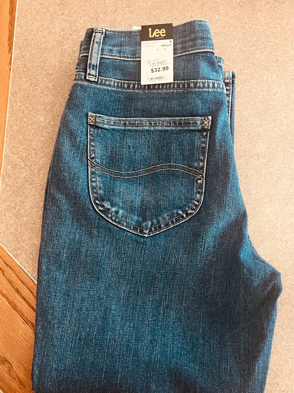 Lee Women’s Straight Leg Jeans in Dark Blue Wash